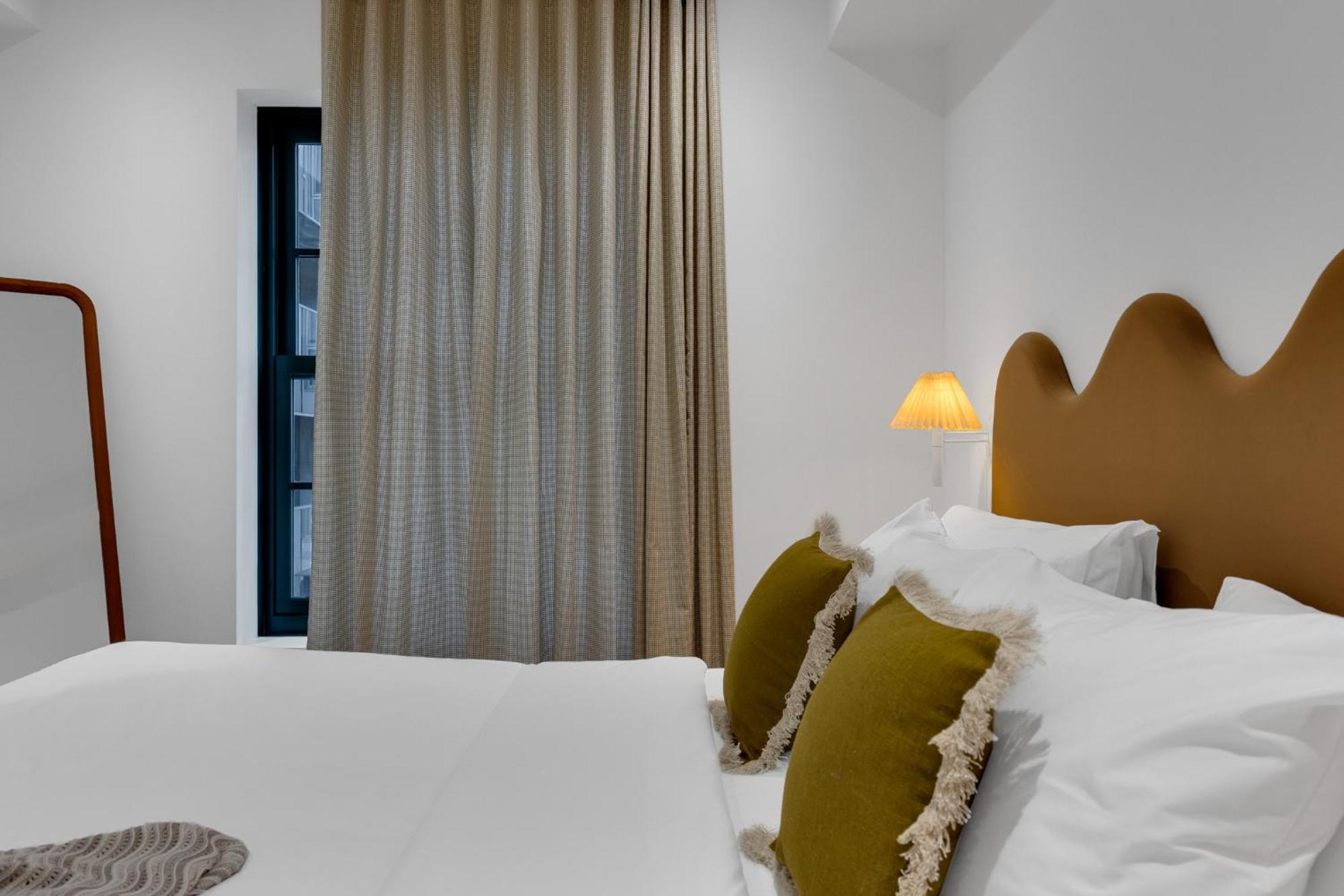 The Mercer Boutique Hotel Montreal Exterior photo